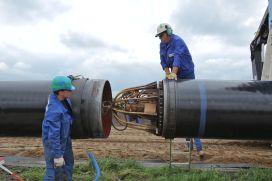 Bau einer Pipeline zwischen Ellund und Fockbek