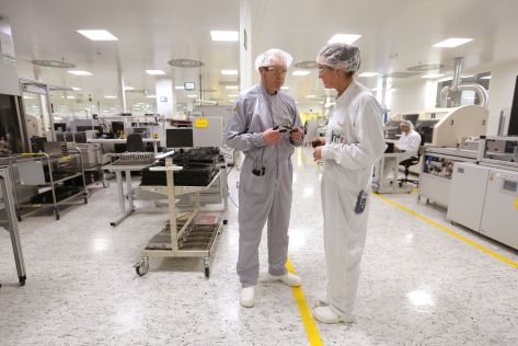 Bei Danfoss Silicon Power werden Elektronische Bauteile gefertigt