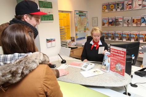 Flensburger Bahnhof im Reisezentrum