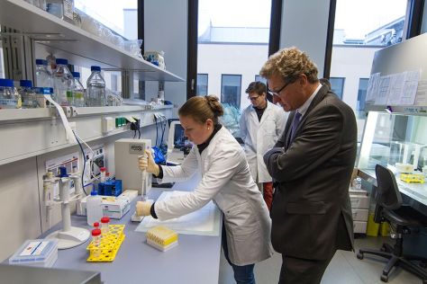 WirtschaftsministerBuchholz_270_komprimiert